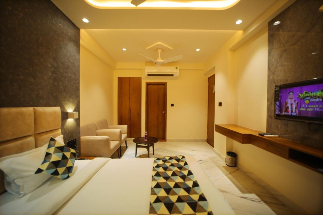 The Sky Imperial Hotel Sugam - 10 Meters From Shrinathji Temple Nathdwara Exterior photo